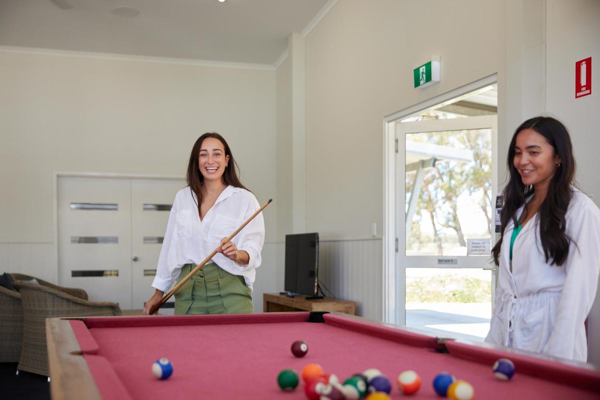 Rac Cervantes Holiday Park Bagian luar foto