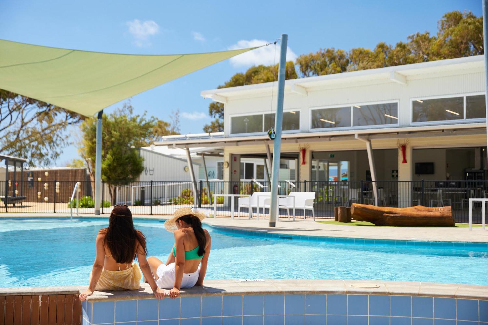 Rac Cervantes Holiday Park Bagian luar foto