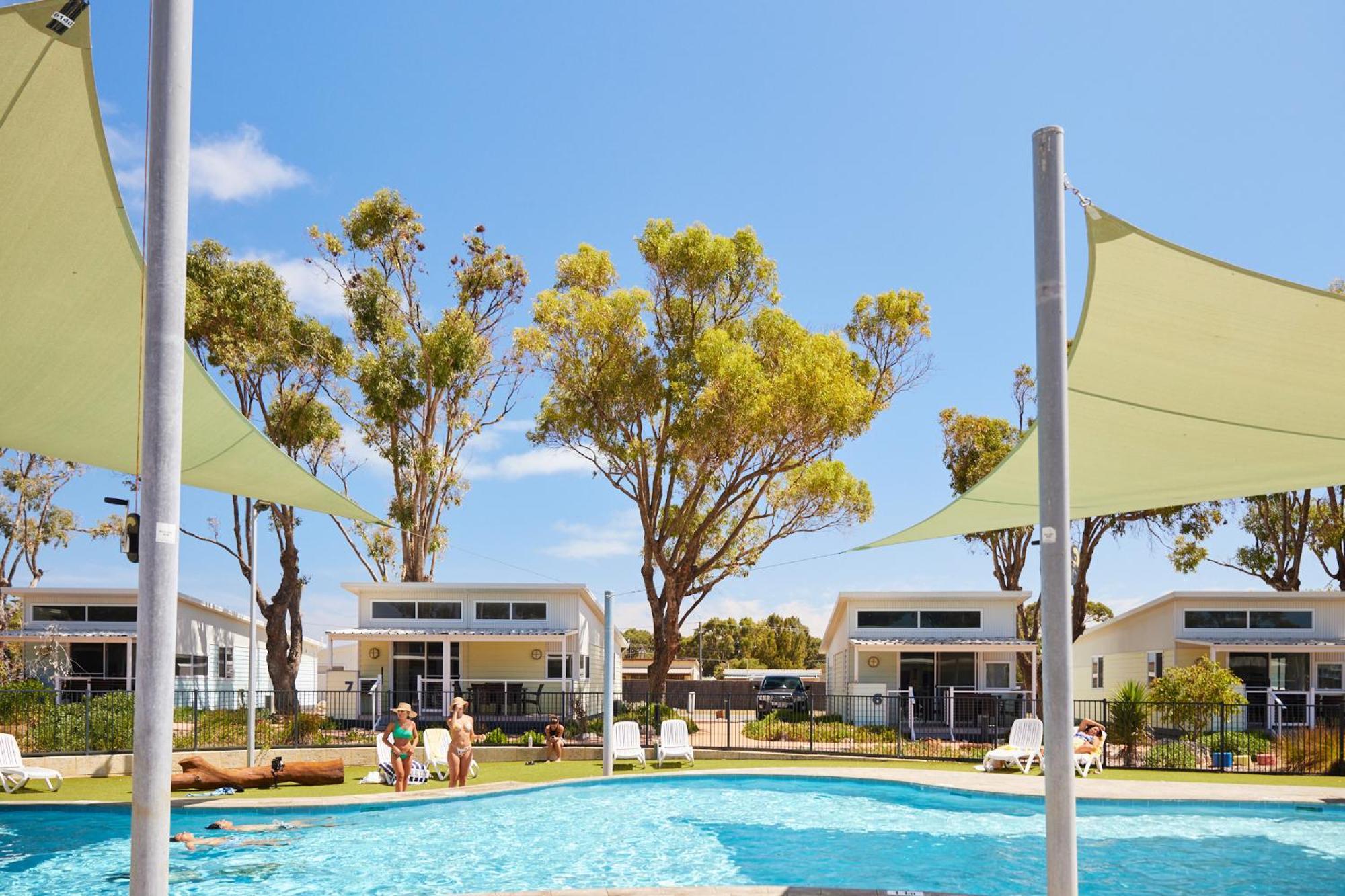 Rac Cervantes Holiday Park Bagian luar foto