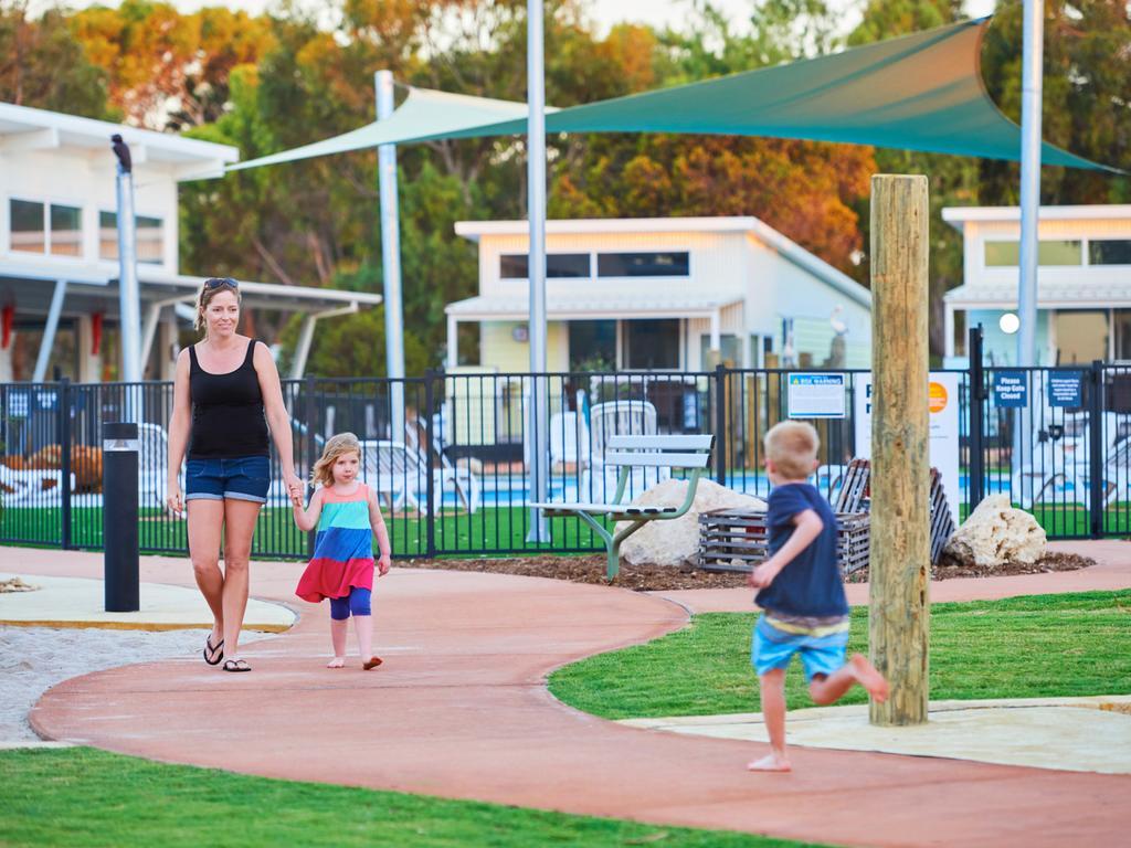 Rac Cervantes Holiday Park Bagian luar foto